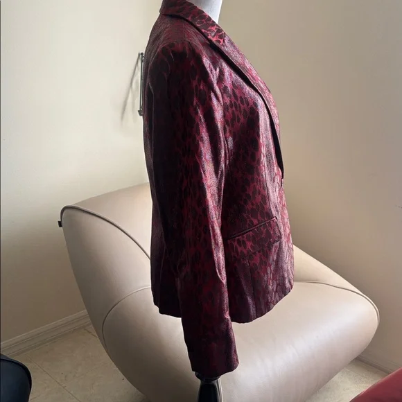 Anne Klein Animal Print Metallic Burgundy Blazer
( New ) - Picture 2 of 10